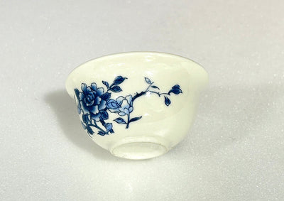 Peony pattern tea cup