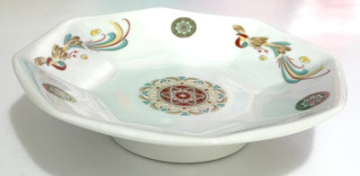 Five-colored octagonal plate with high base