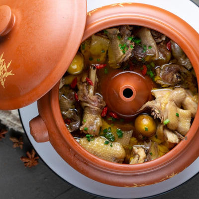 汽鍋鶏（チーコージー）風スープ