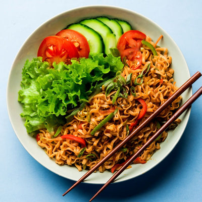 サラダ仕立てのシンガポール焼きそば