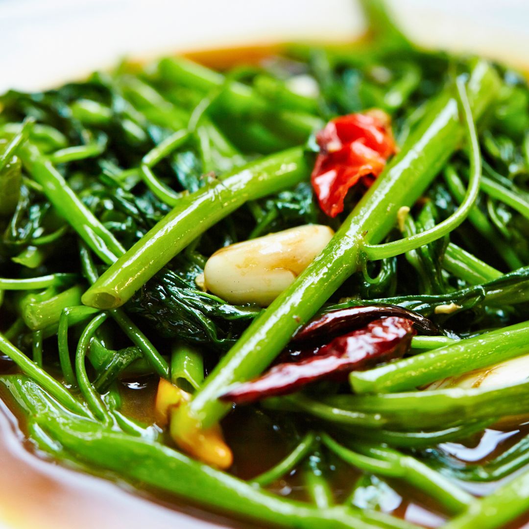 蒜香奶油炒水蓮