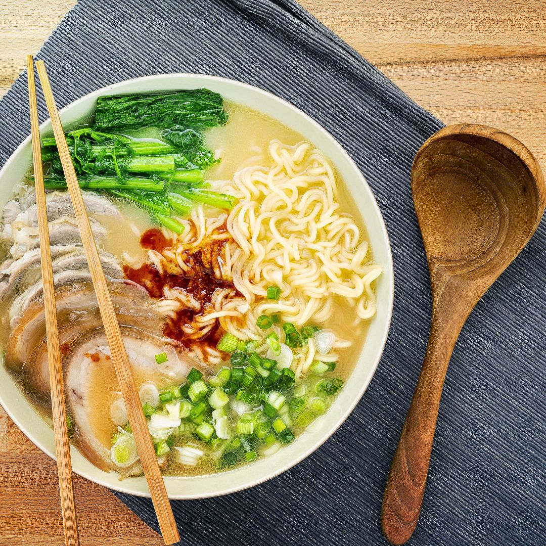 鮮拉麺の台湾風豚骨ラーメン