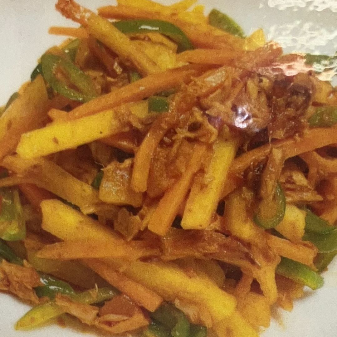 唐辛子ツナのチャプチェ炒め