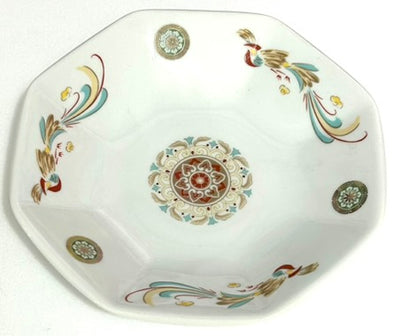 Five-colored octagonal plate with high base